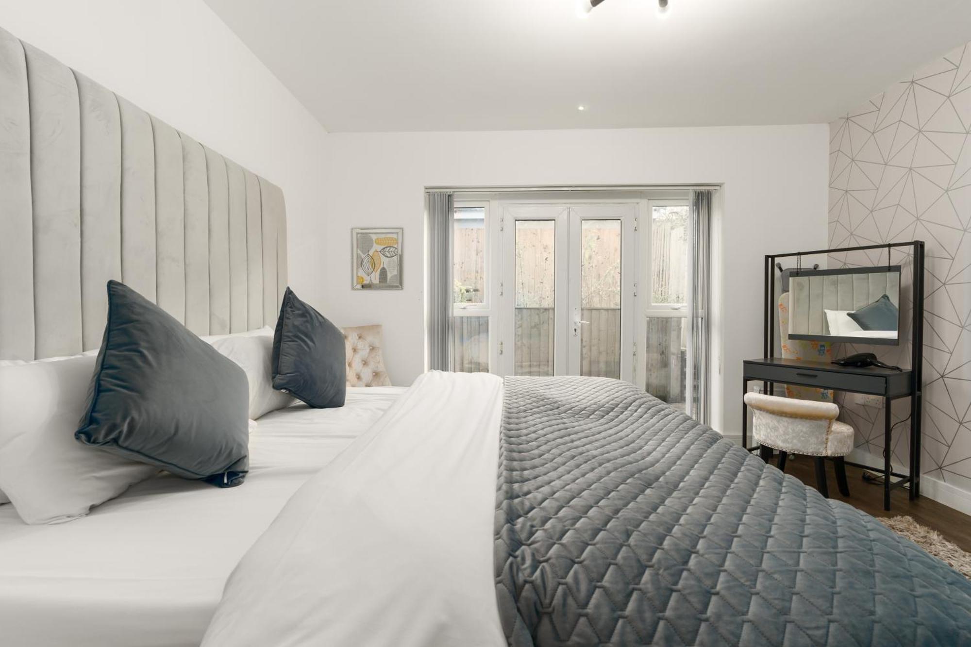 Nottage House Premier Apartments Cardiff Extérieur photo